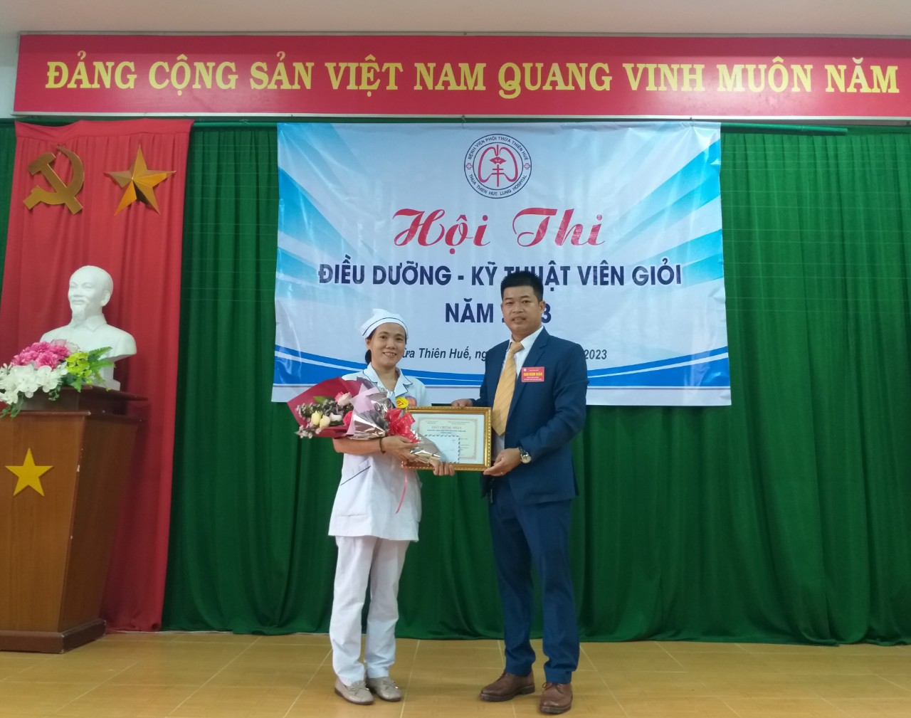 Giải Khuyến khích: ĐD. Hoàng Thị Thu Nhung - Khoa Dinh dưỡng -KSNK